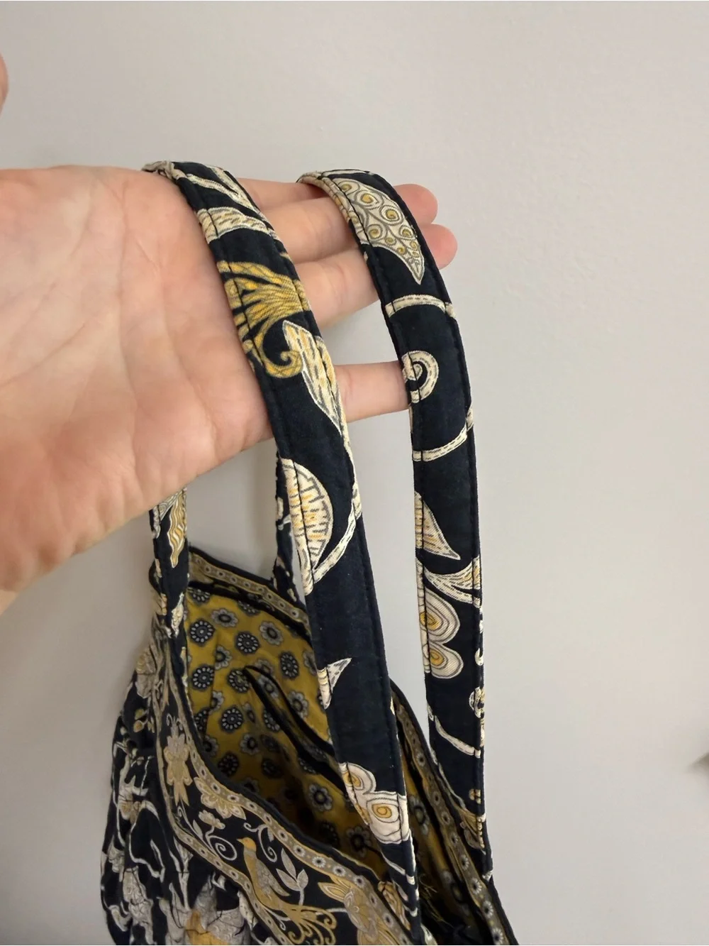 Vera Bradley brand vera